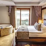 Bulbul Yuvasi Boutique Foça