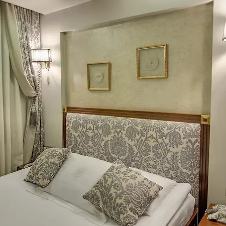 Bulbul Yuvası Boutique Foça