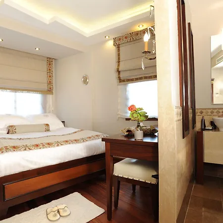Bulbul Yuvasi Boutique Foça
