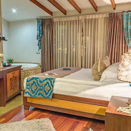 불불 유바시 부티크 4* 포카