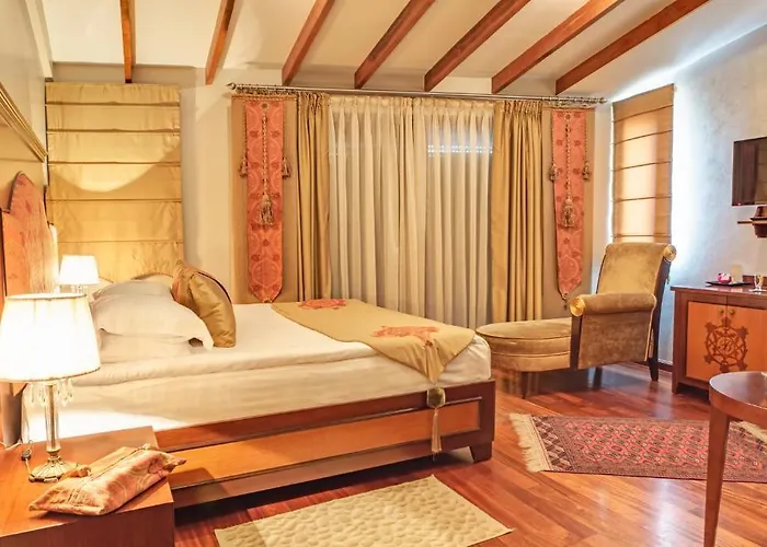 Bulbul Yuvasi Boutique Фоча